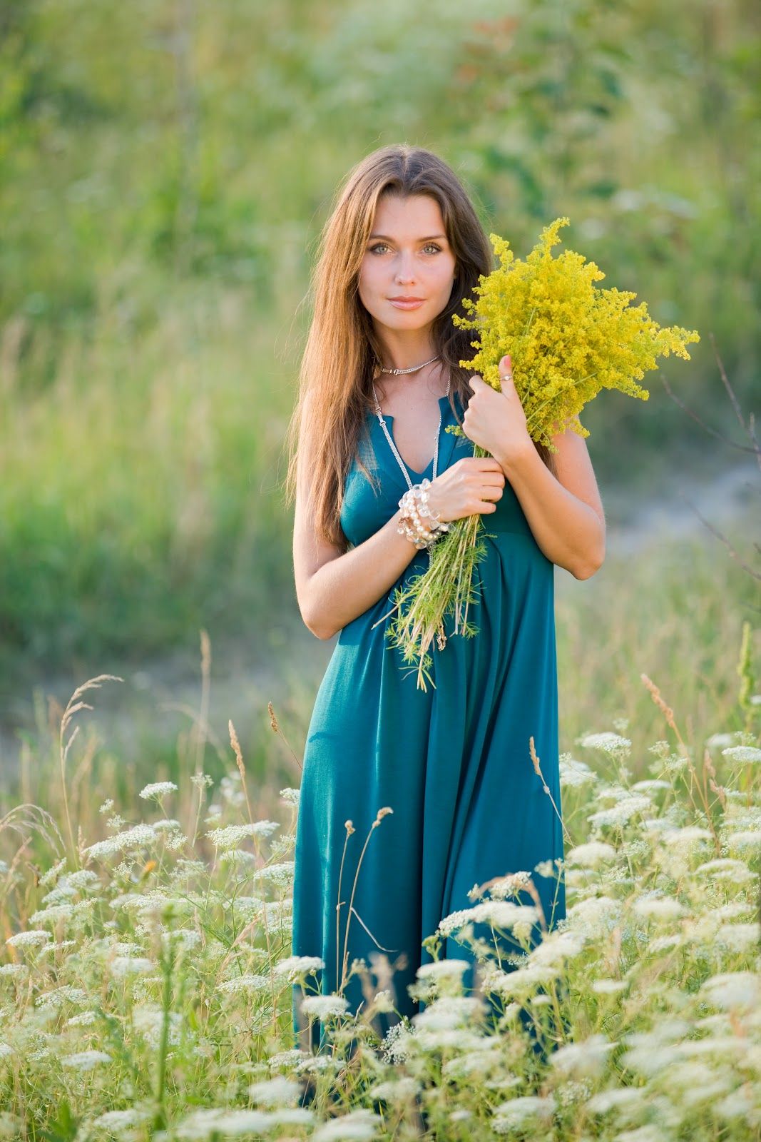 Slavic women in Allahabad